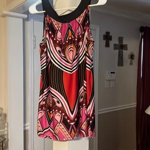 Black and pink top